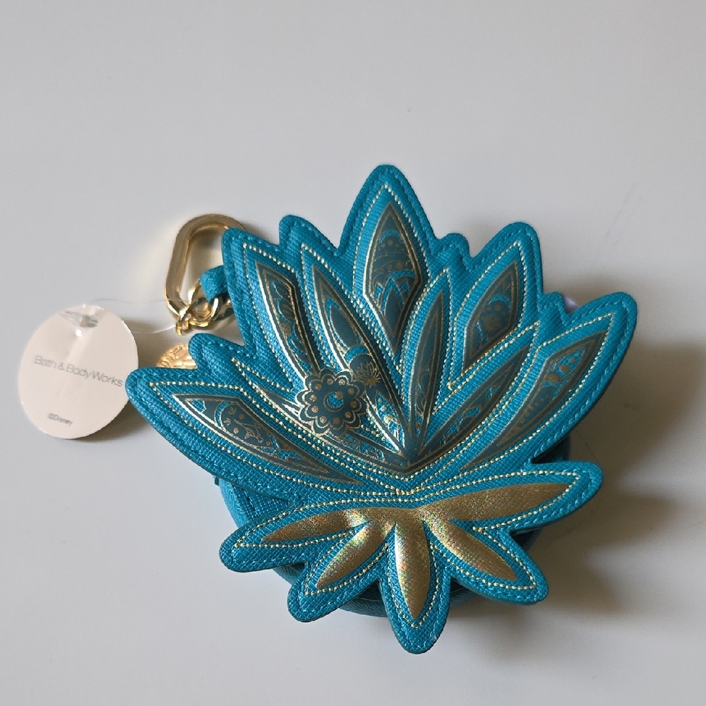 Bath & Body Works Disney Jasmine Teal and Gold Princess Pouch.